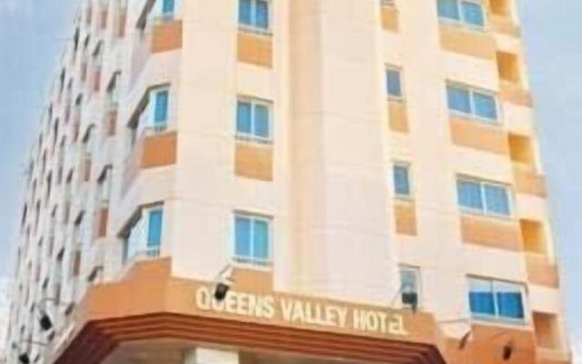 Queens Valley Hotel, Restaurants, Bars and Spa Luxor