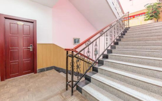 Jiayi Business Hotel