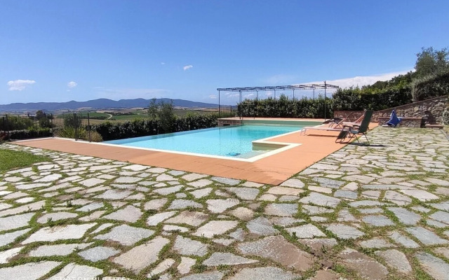 Villa Santa Luce in Santa Luce