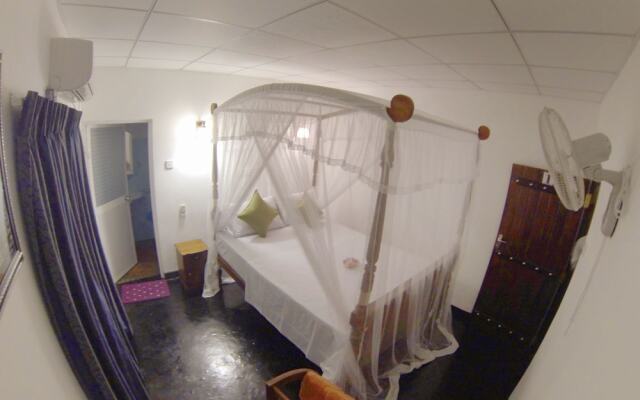 Sooriya Sewana Guest House