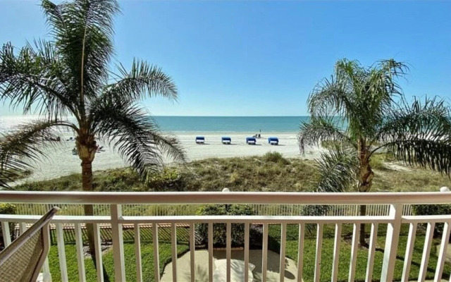 Chateaux 106 by Teeming Vacation Rentals