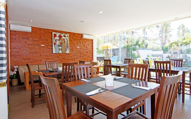 Zen Premium Dewi Saraswati Seminyak