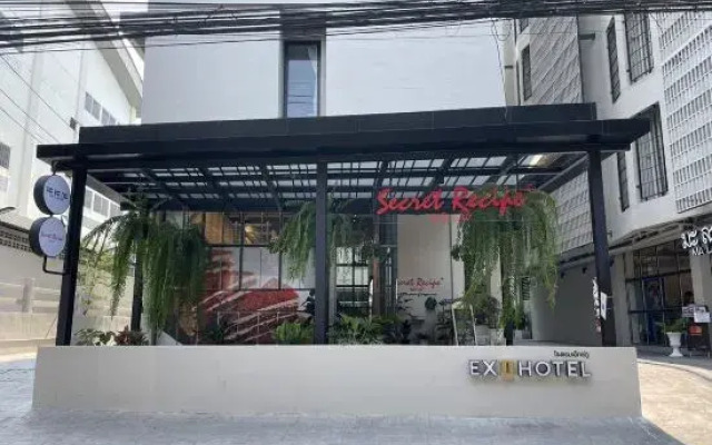 Ex2 Hotel