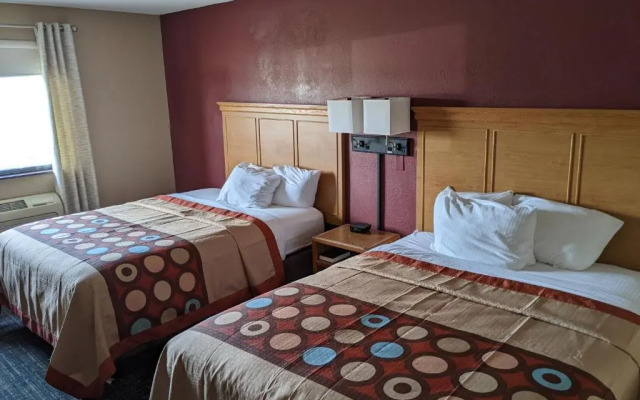 Super 8 Baxter/Brainerd Area