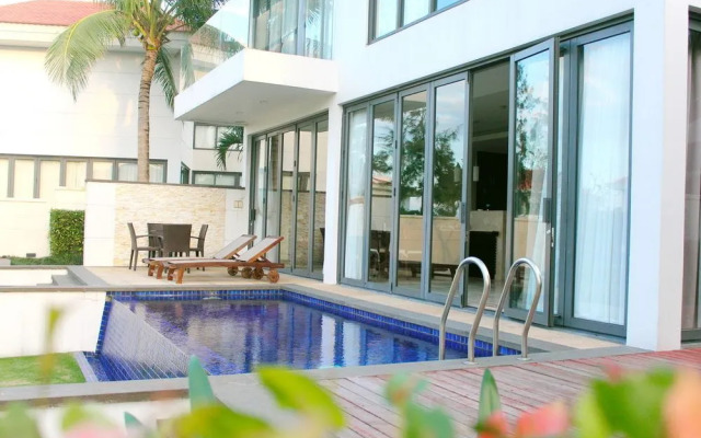 IDC White House Da Nang