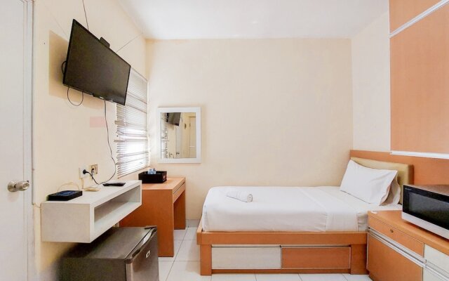 Minimalist Studio Room At Aeropolis Residence Apartment