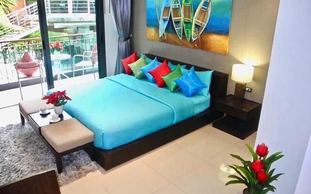 Emerald Terrace - Pool View Studio