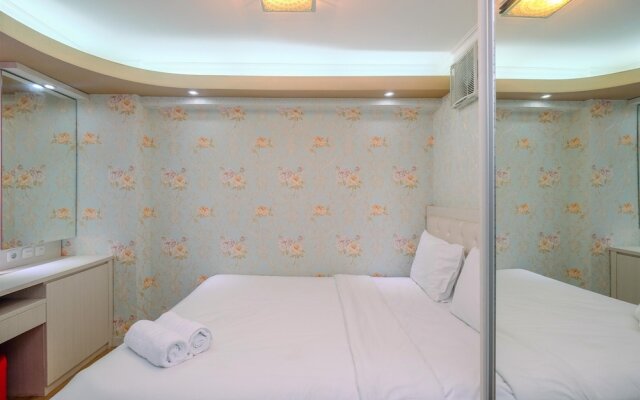 Cozy Stay 2BR Bassura City Apartment