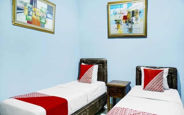 Collection O Cikarang Near Water Boom Lippo Cikarang Formerly Hotel Teratai – Guest Rooms – Cikarang
