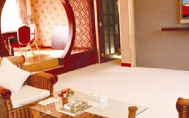 Zhengzhou Huanghegu Hot Spring Hotel