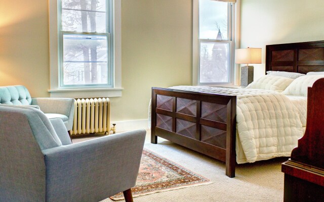 Gateways Inn & Restaurant