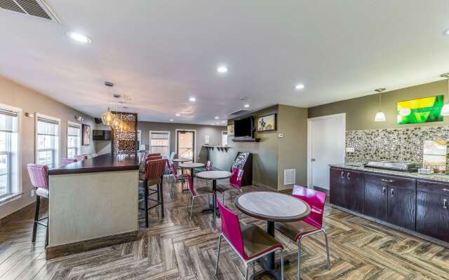 Quality Inn Glenpool - Tulsa