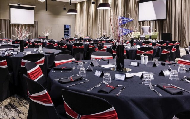 Mercure Gladstone