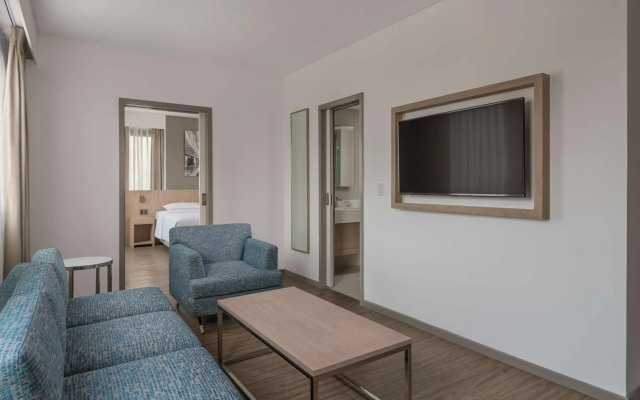 Park Inn by Radisson North Edsa