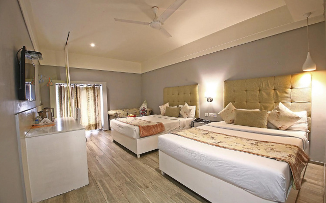 Hotel Emerald – Guest Rooms – Chandigarh