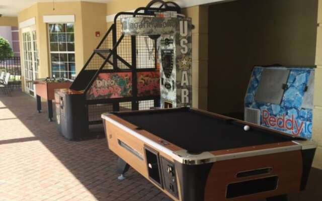 Vista Cay Four-bedroom