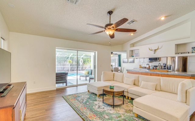 Private Pool & Lanai: Spring Hill Oasis