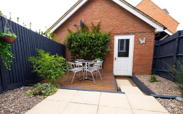 Brightleap Apartments - Hopton House