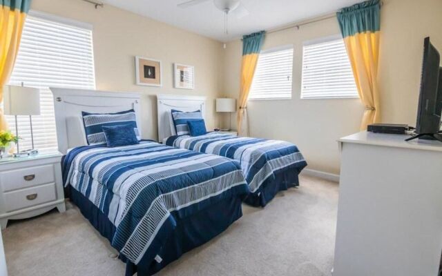 Hendrik's West Haven Vacation Home