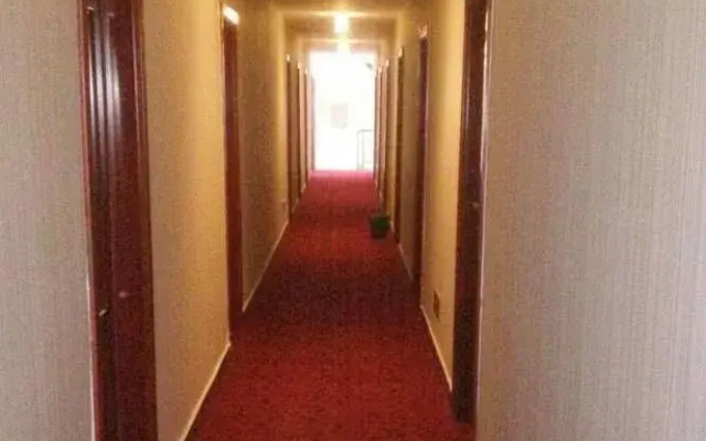 Tianhe Business Hotel