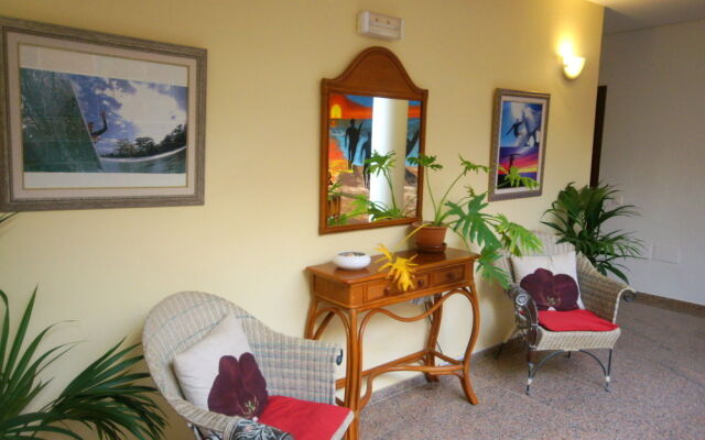 Laif Hotel