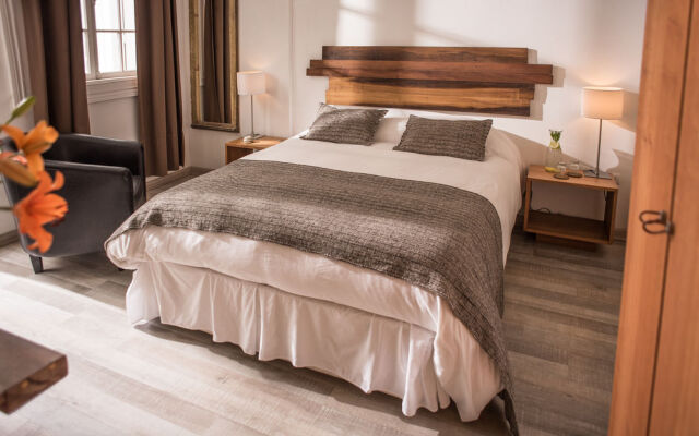 MM450 Hotel Boutique