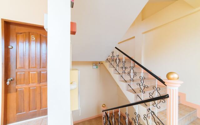 RedDoorz @ Q Abeto Street Mandurriao