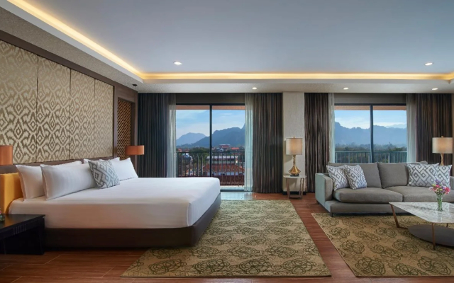 Amari Vang Vieng