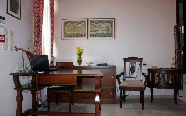Rodanthi Villa
