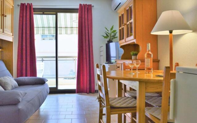 Appartement Le Lavandou, 2 pièces, 5 personnes - FR-1-251-352