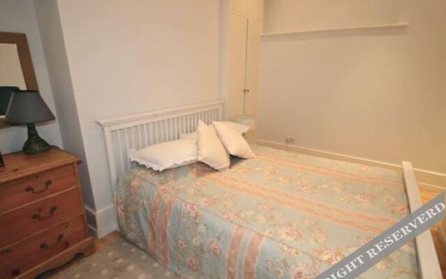 FG Property - Chelsea, Chelsea Embankment, Flat 9