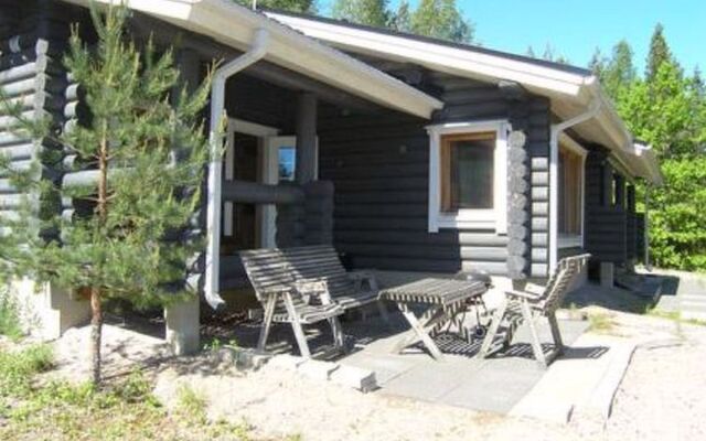 Holiday Home Metsämarja