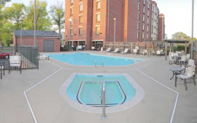 Hampton Inn & Suites Nashville-Green Hills