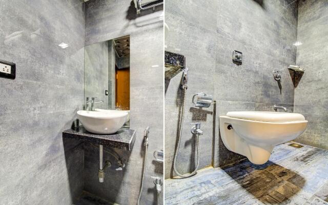 Capital O 74732 Prime Grand Hotel