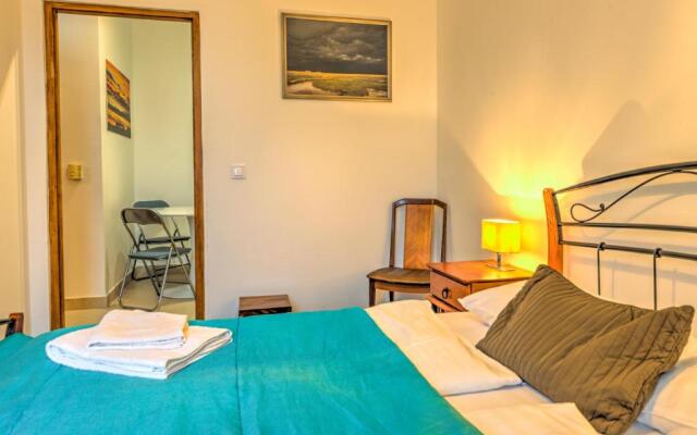 Central Capital Apartments