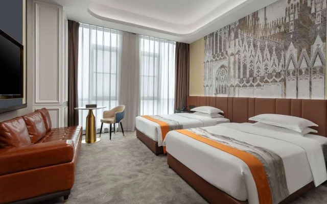 Ramada By Wyndham Yichang Riverside