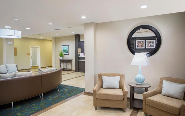 Candlewood Suites Grand Prairie - Arlington, an IHG Hotel