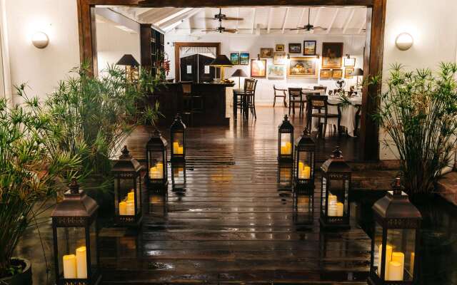 Pink Sands Resort