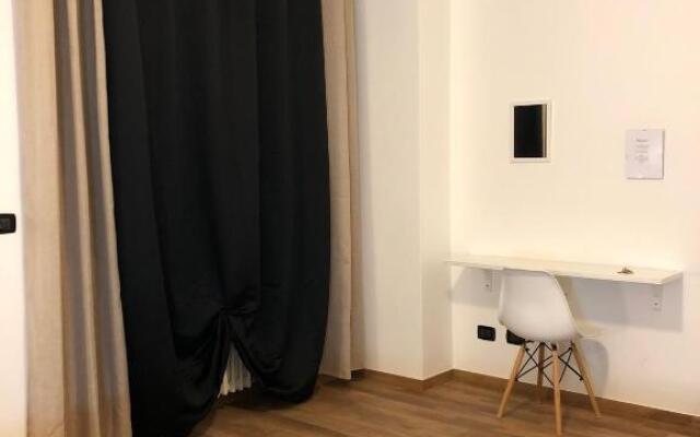 PUGLiA CHiC Camere private con bagni condivisi