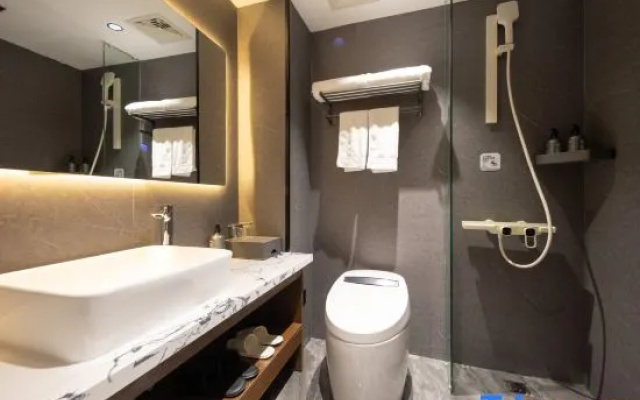 Moore Hotel (Panjin Shifu Street) – Bathroom – Panjin
