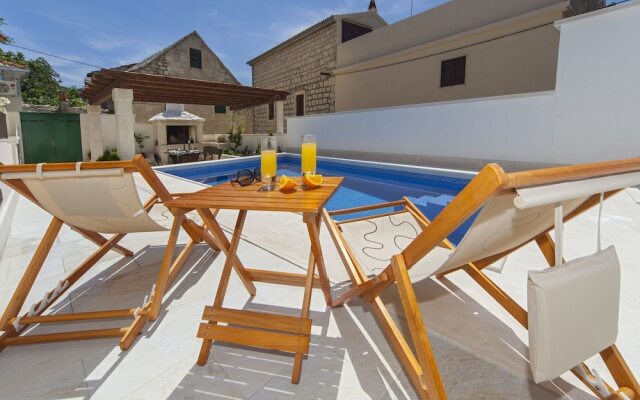 Modern Villa in Povlja With Pool