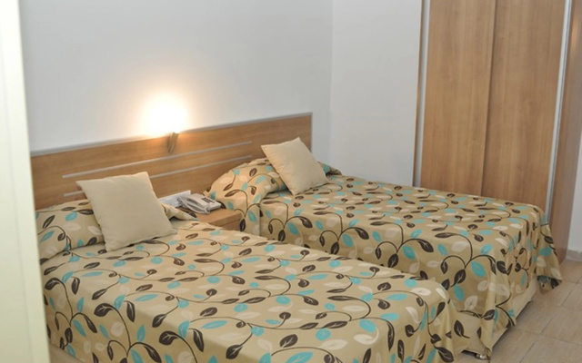 Selenium Hotel