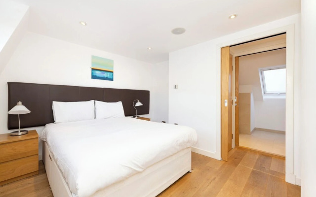 Superb Flats in the Heart of Edinburgh