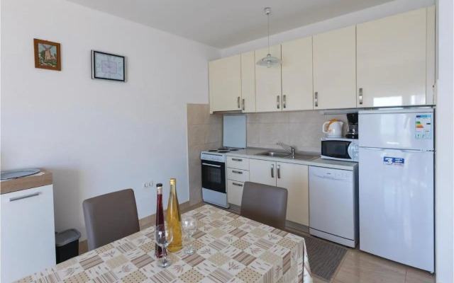 One-Bedroom Apartment Klek with Sea view 07