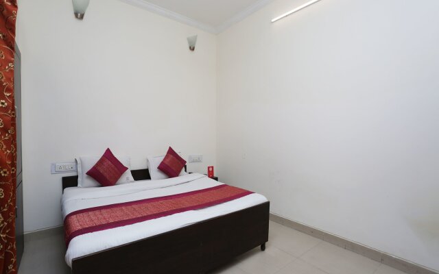 OYO 12868 Hotel City Lite