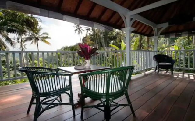 Taman Bebek Resort & Spa