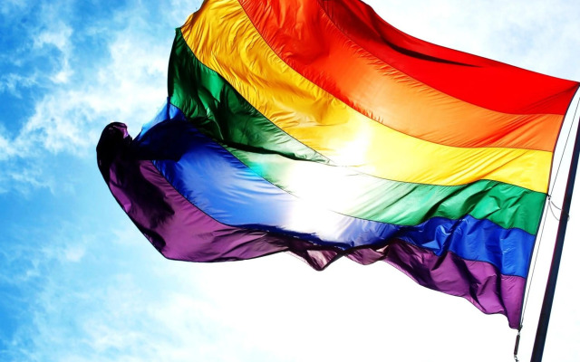 SUITE com BANHEIRO PRIVATIVO e QUARTO DUPLO