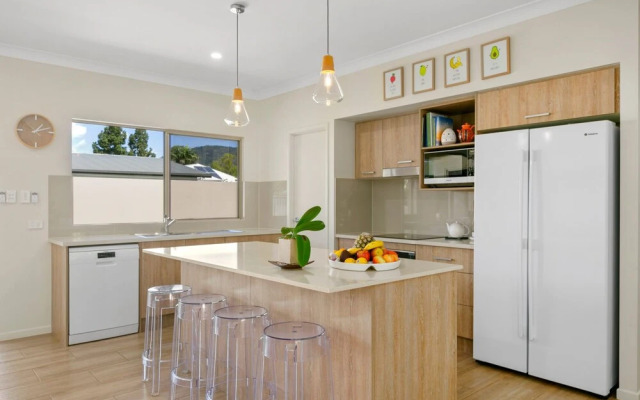 Eden Oceans Edge Palm Cove