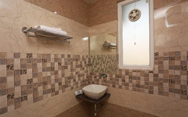 Palm Garden Suites By OYO Rooms