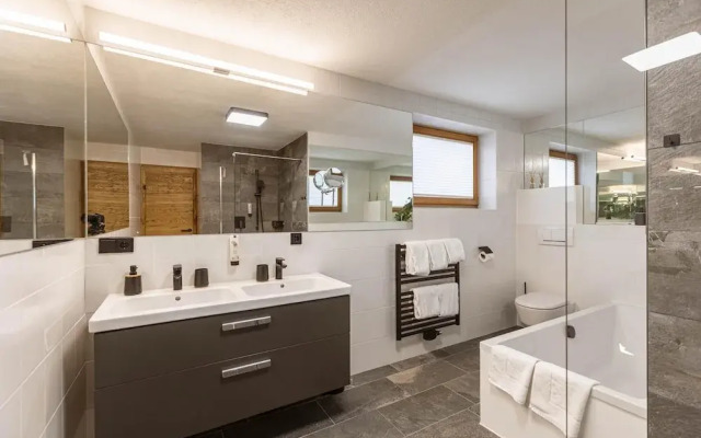 Apartment in Tyrol on the Ski-slope